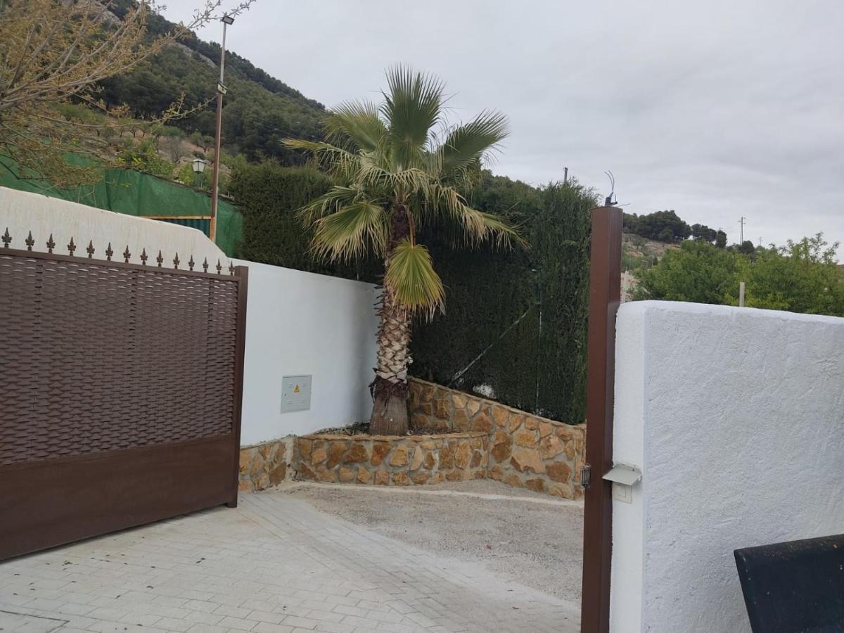 Pegalajar Casa Cueva El Almendroゲストハウス エクステリア 写真